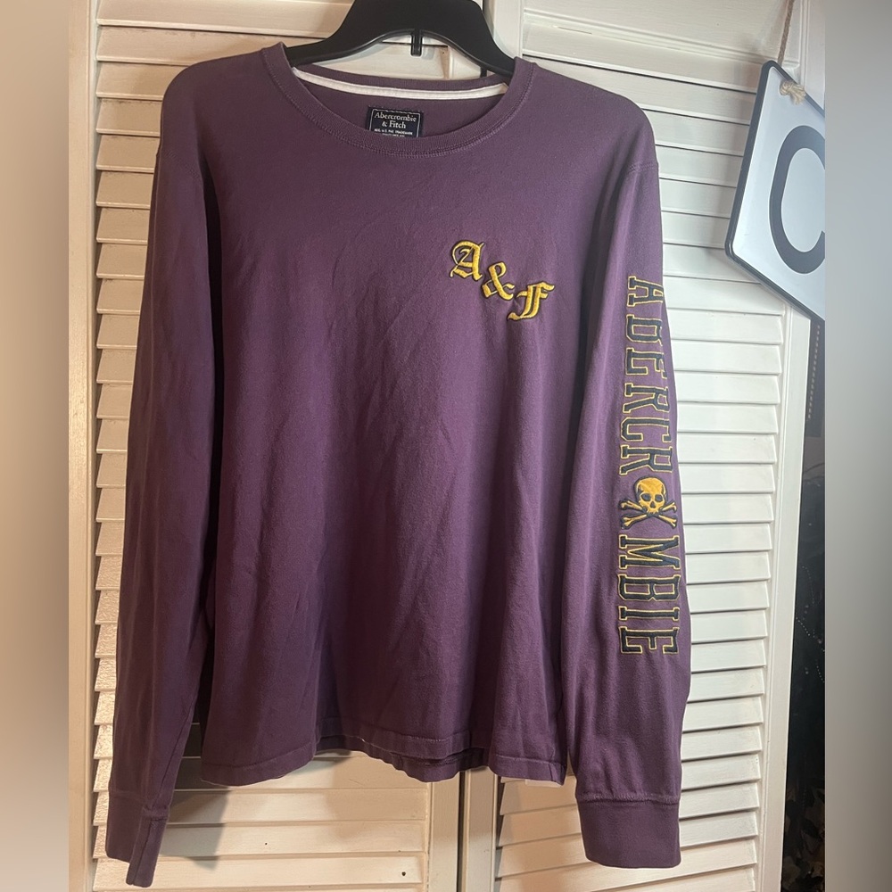 Rare Abercrombie & Fitch Long Sleeve Shirt in Purple with Gold Logo/ skeleton